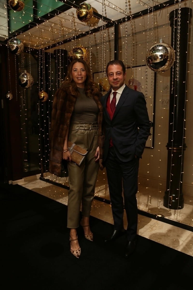 ALEM Yılbaşı Galası'nın En İyi Kırmızı Halı Stilleri