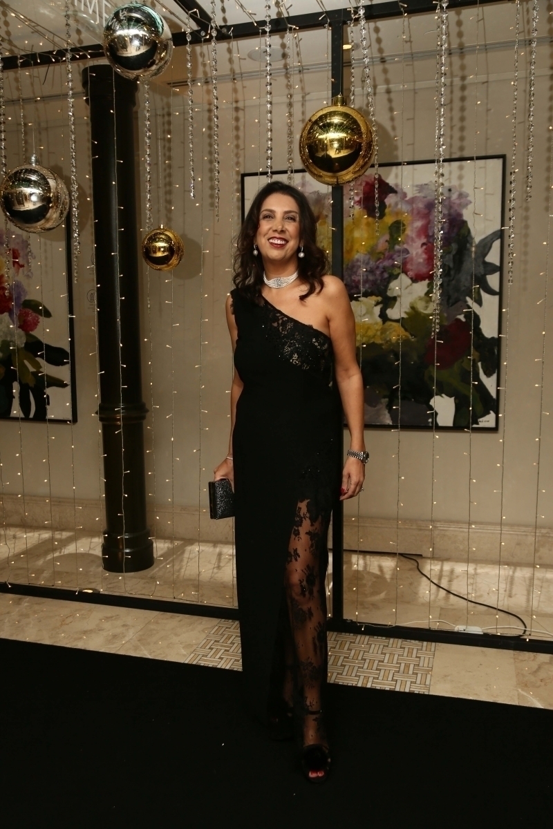 ALEM Yılbaşı Galası'nın En İyi Kırmızı Halı Stilleri