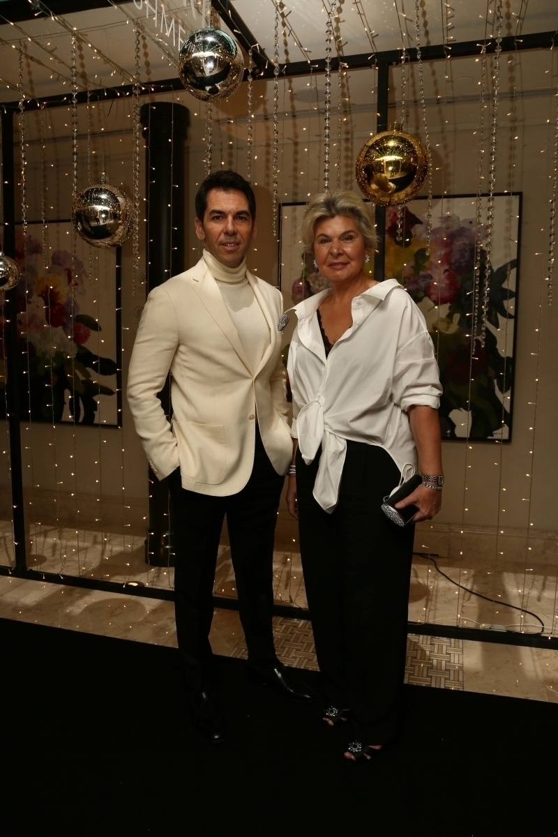 ALEM Yılbaşı Galası'nın En İyi Kırmızı Halı Stilleri