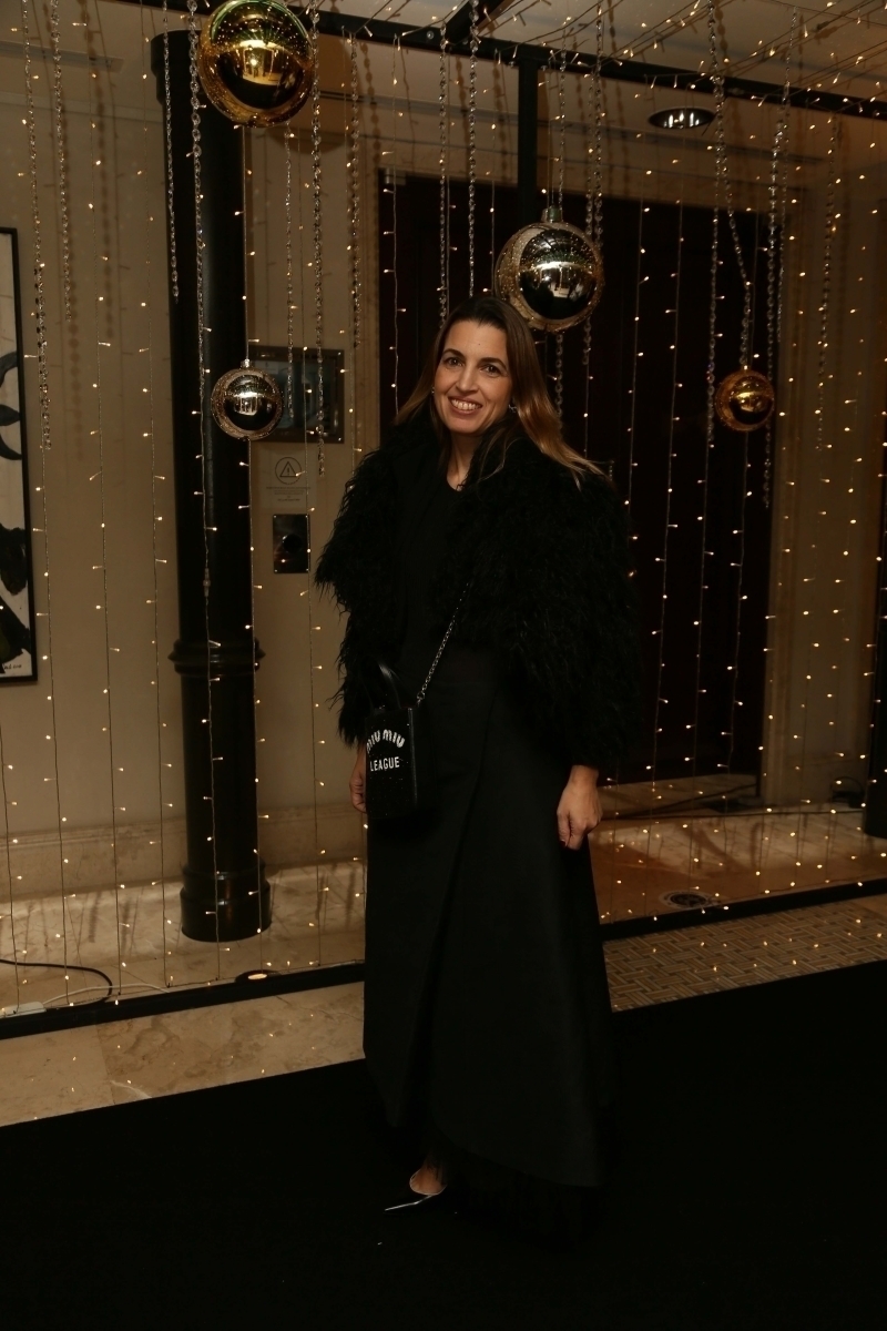 ALEM Yılbaşı Galası'nın En İyi Kırmızı Halı Stilleri