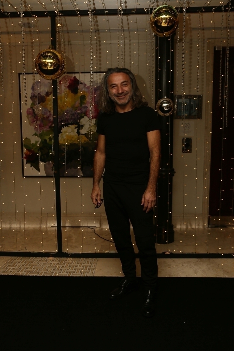 ALEM Yılbaşı Galası'nın En İyi Kırmızı Halı Stilleri