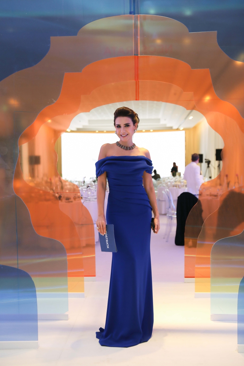 Cansu Dere x Neostrata Daveti