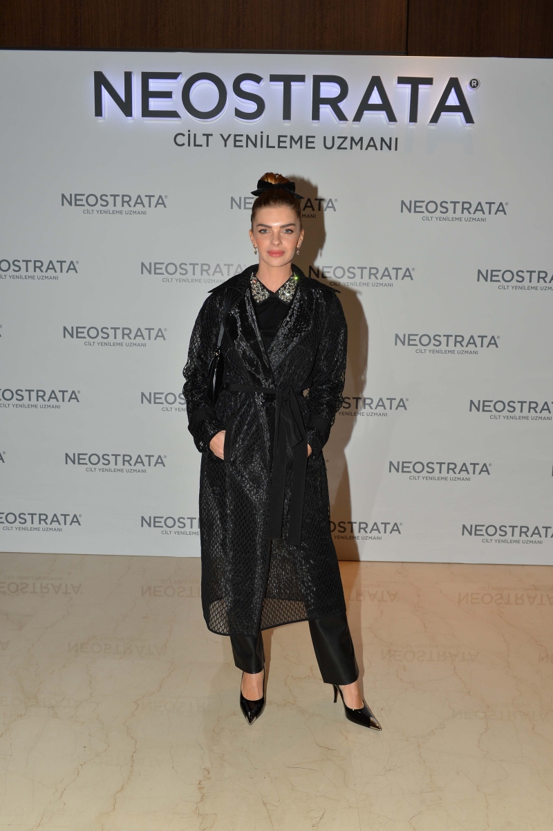 Cansu Dere x Neostrata Daveti