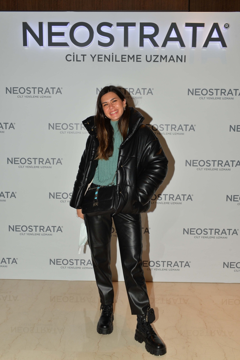 Cansu Dere x Neostrata Daveti