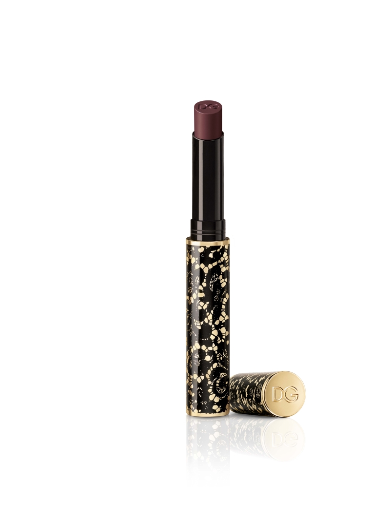 Makyaj Çantanızda Bulunması Gereken Koyu Rujlar