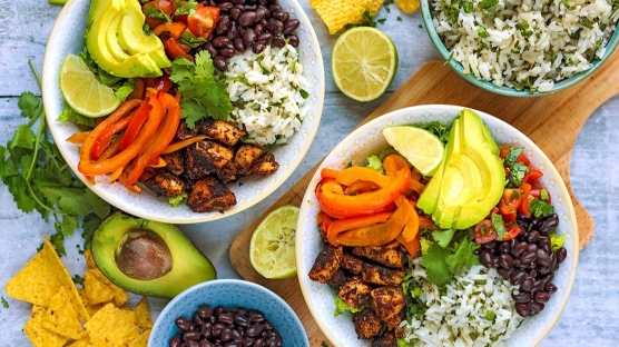 Pratik ve Lezzetli Burrito Bowl Tarifleri