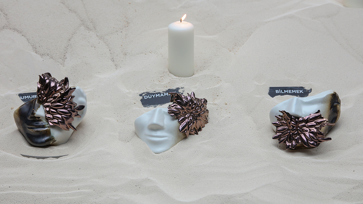 Sema Güral Sürmeli'nin Eşitliği Simgeleyen “Maskesiz Yüzler” Sergisi