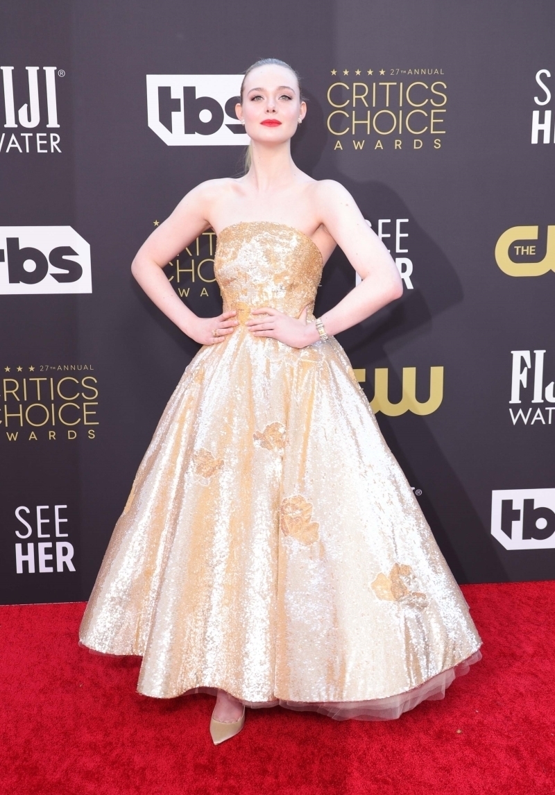 Critics Choice Kazananlar ve Favori Kırmızı Halı Stilleri