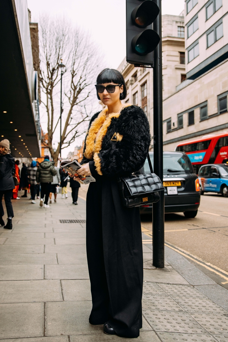 Bottega Veneta'nın Cool Üyesi: Padded Cassette