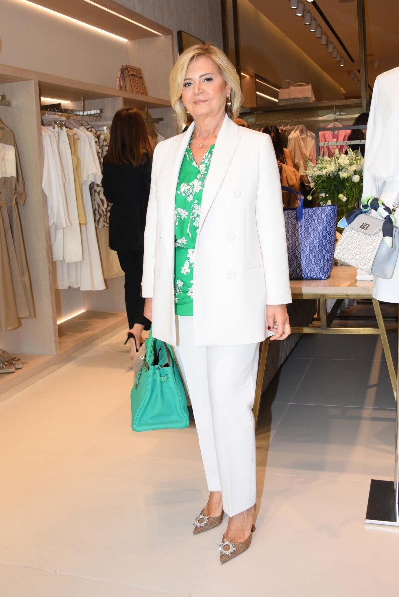 Yasemin Özilhan x İpekyol Monogram Koleksiyon Daveti