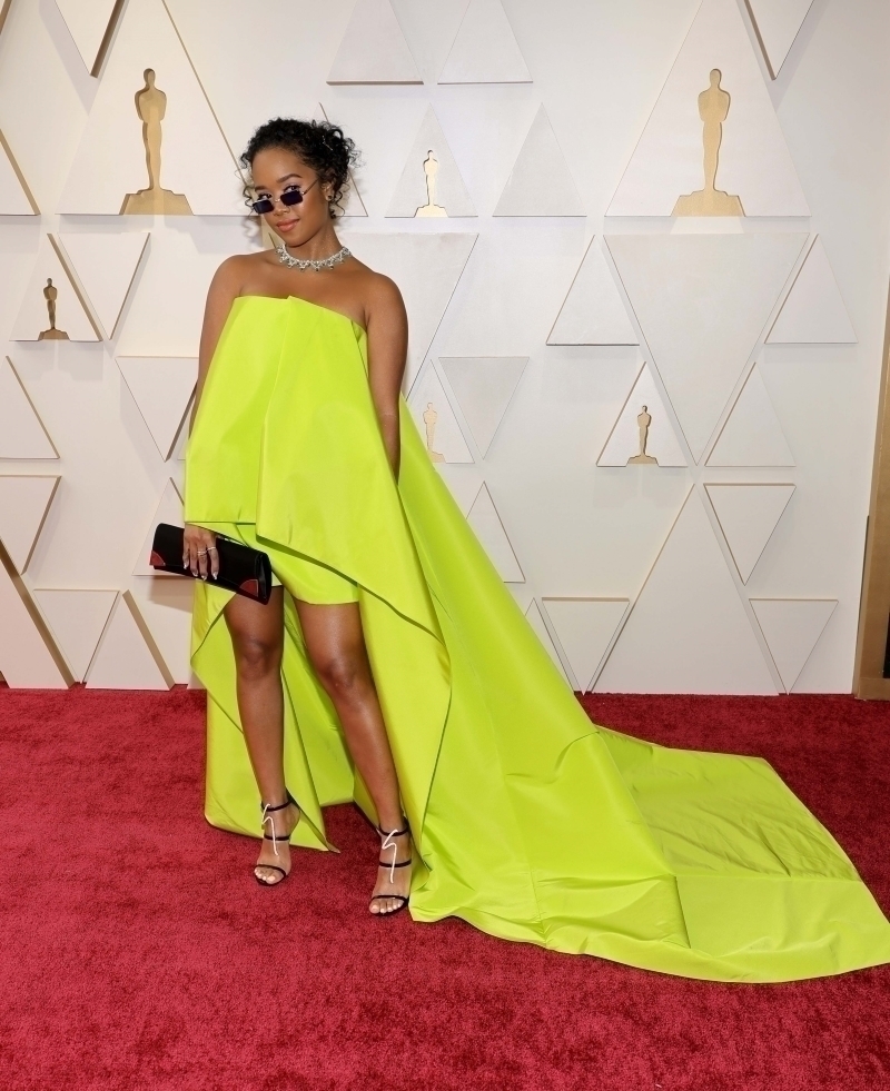 2022 Oscar Ödül Töreni: En İyi Kırmızı Halı Görünümleri ve Kazananlar