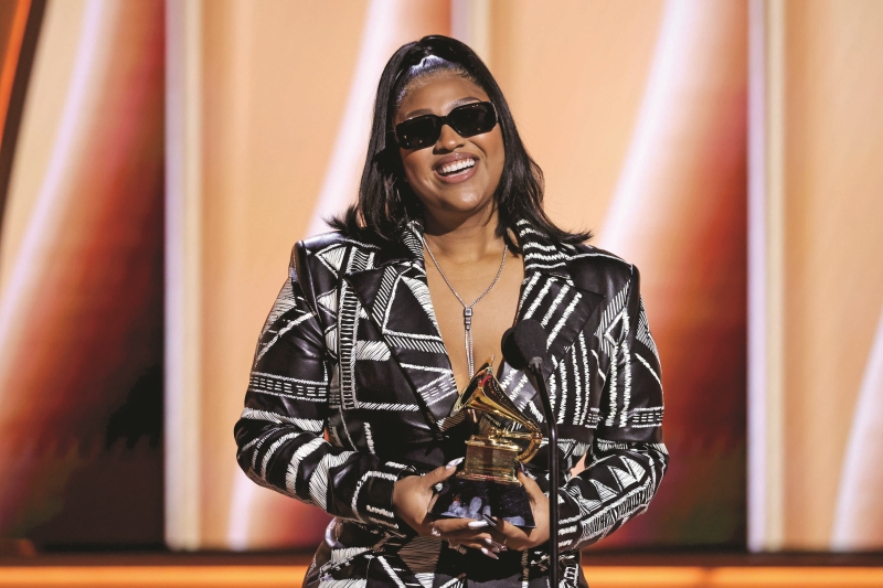 2022 Grammy Ödülleri: Kazananlar ve Kırmızı Halı