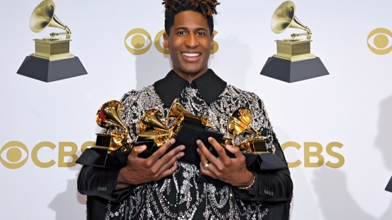 2022 Grammy Ödülleri: Kazananlar ve Kırmızı Halı