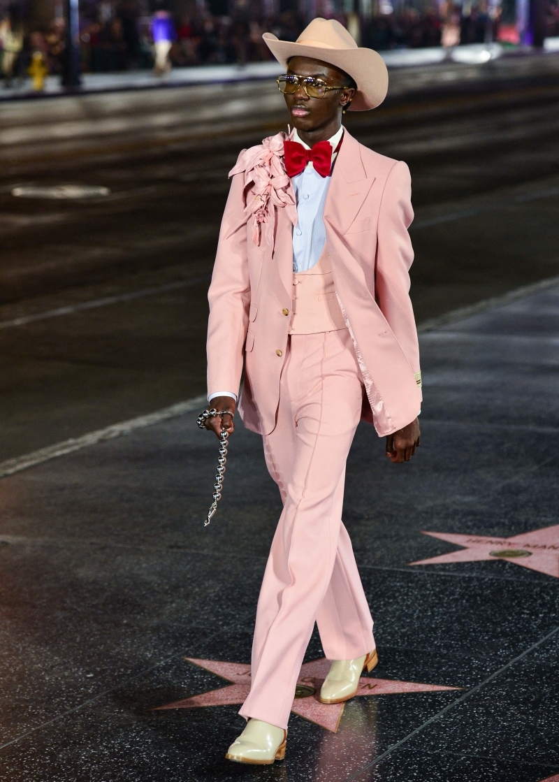 2022 İlkbahar-Yaz Podyumundan İlhamla The Berkeley Otel'in Çay Saati