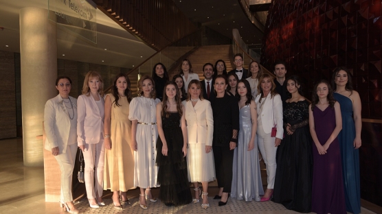 &#199;EV Sanat AKM Konser Daveti