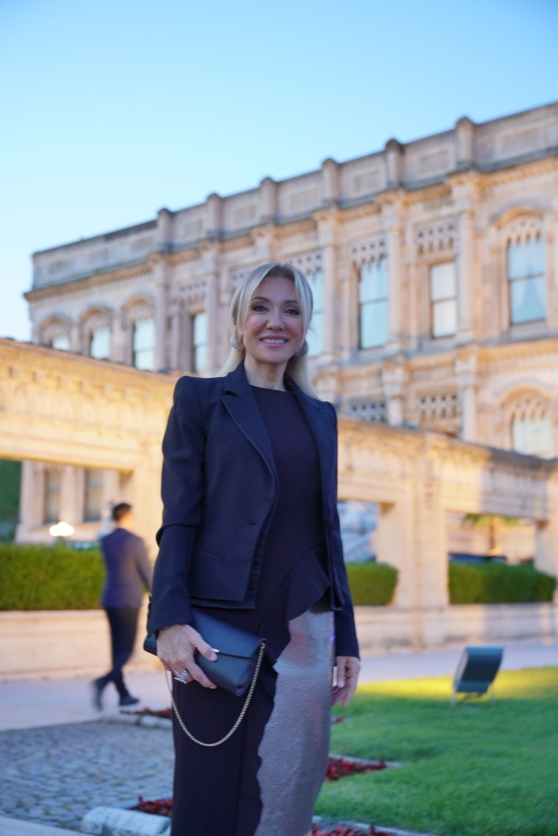 Blue Diamond x Meryem Uzerli Daveti