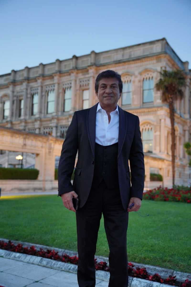 Blue Diamond x Meryem Uzerli Daveti