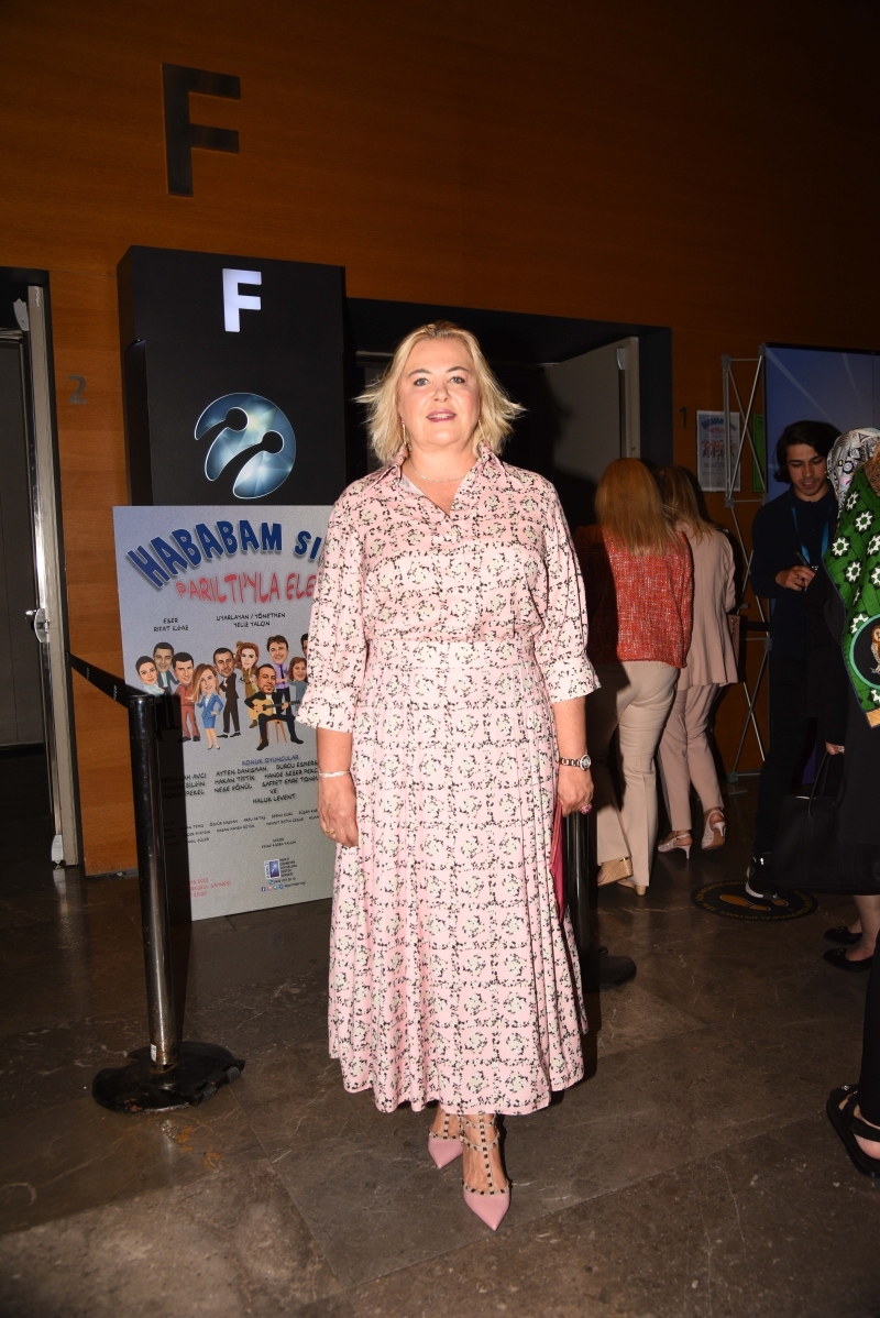 "Hababam Sınıfı Parıltı'yla El Ele" Tiyatro Oyunu Daveti