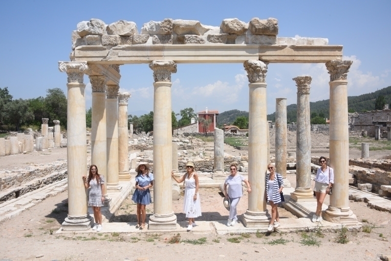 ALEM Art Weekend Antik Kent Stratonikeia Gezisi