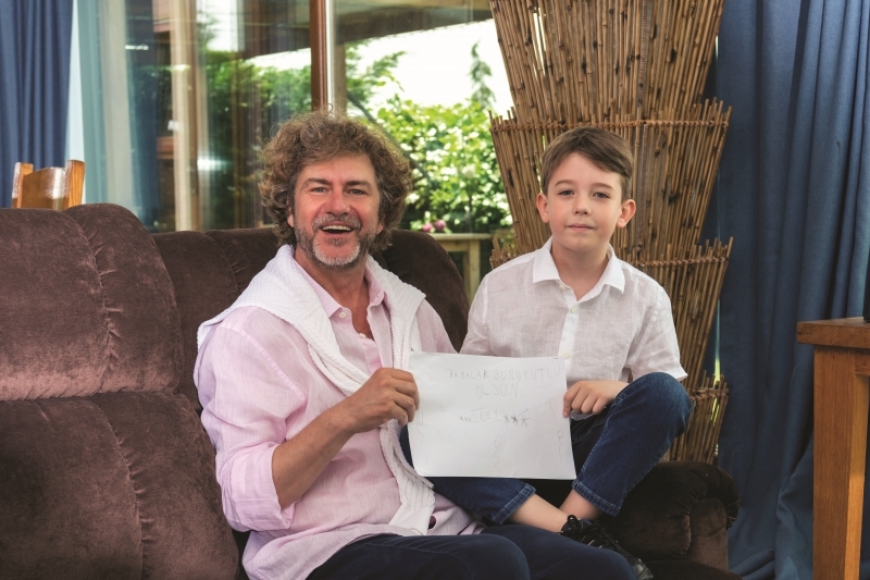 Hemington ile Babalar Günü Kutlaması