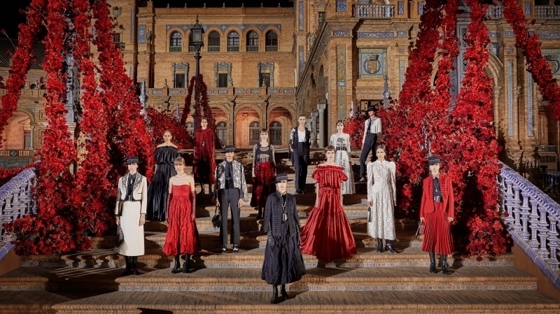 Dior Cruise 2023 Koleksiyonu ile İspanyol Rüzgarı