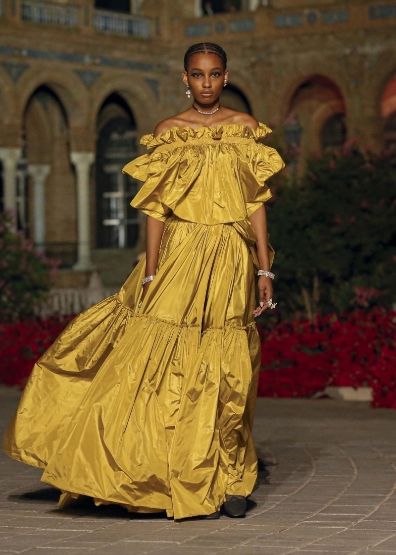 Dior Cruise 2023 Koleksiyonu ile İspanyol Rüzgarı