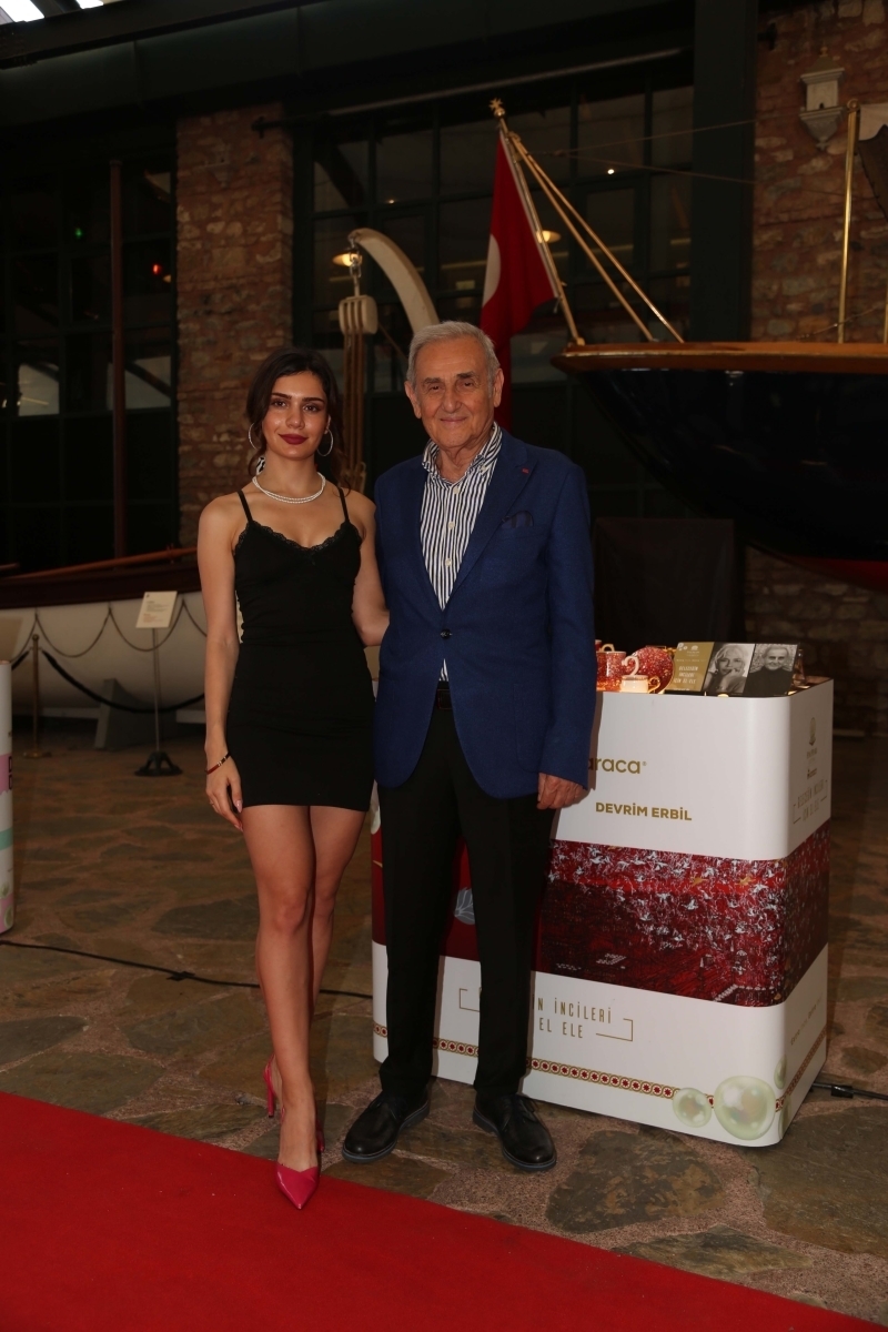 Karaca ve UNICEF'ten “Geleceğin İncileri İçin Elele” Daveti