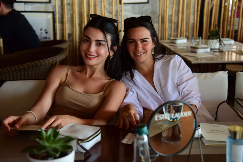 ALEM Summer Weekend / Estée Lauder ile Sparkly Summer Care Workshop