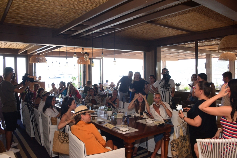 ALEM Summer Weekend / Estée Lauder ile Sparkly Summer Care Workshop