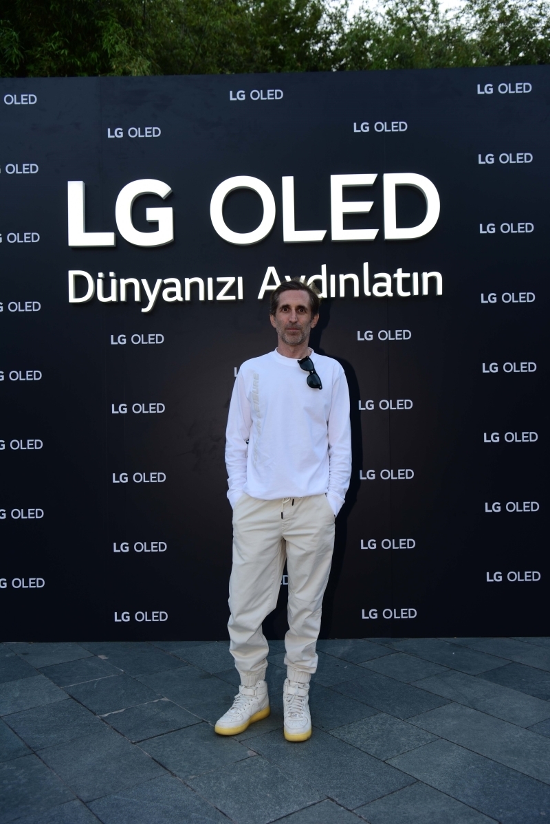 LG'nin 2022 OLED Serisi, Esma Sultan Daveti