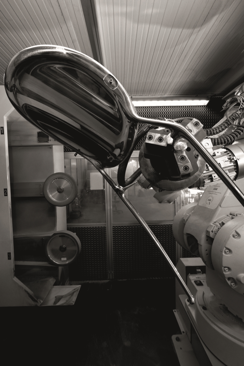 Dior'dan Philippe Starck'a Sandalye Tasarımı