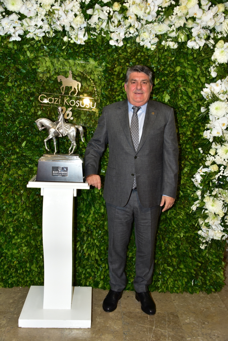 96. Gazi Koşusu Büyük Bir Baloyla Kutlandı