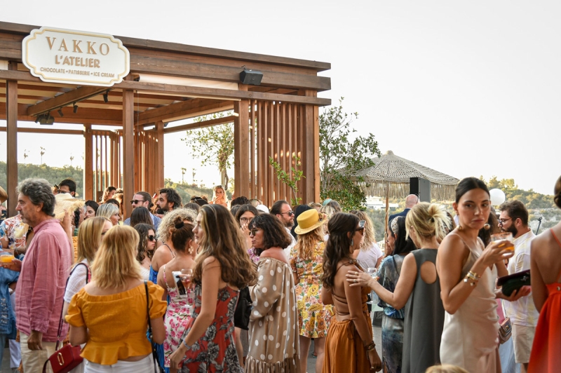 Vakko L'Atelier x Vanilla Rococo Daveti