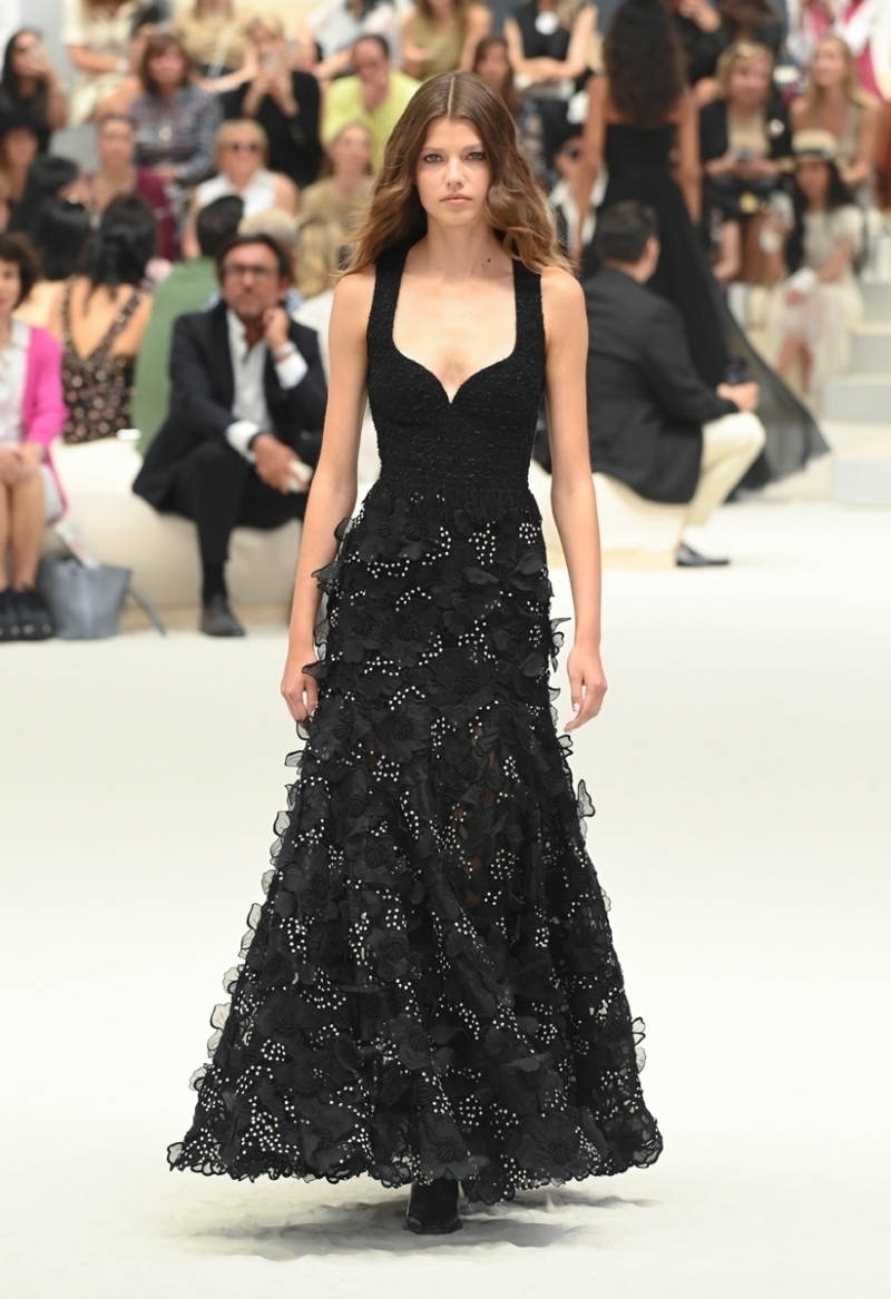 Paris Haute Couture Moda Haftasında Dikkat Çekenler