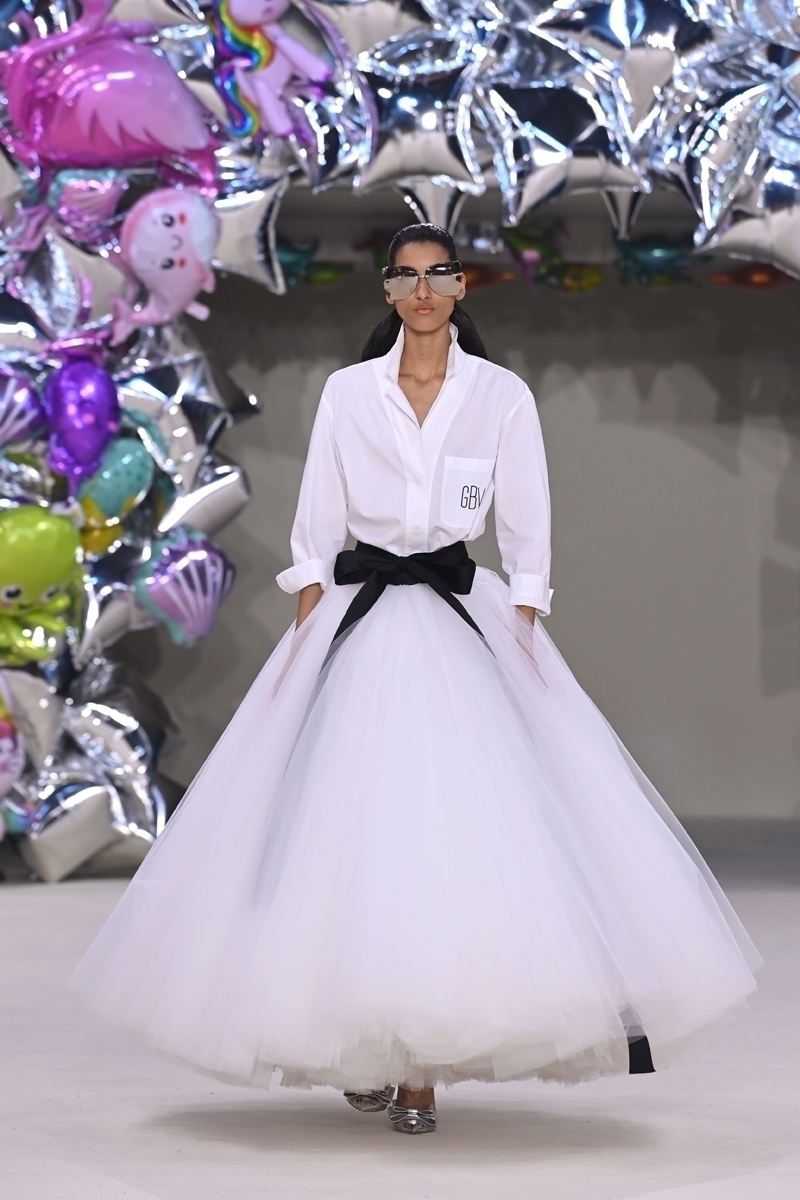 Paris Haute Couture Moda Haftasında Dikkat Çekenler