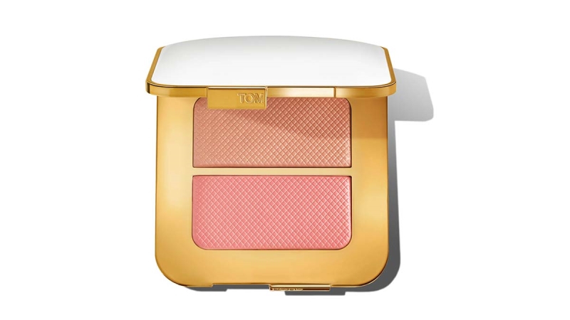 Yaz Mevsimi için En Güzel Allık ve Pudralar