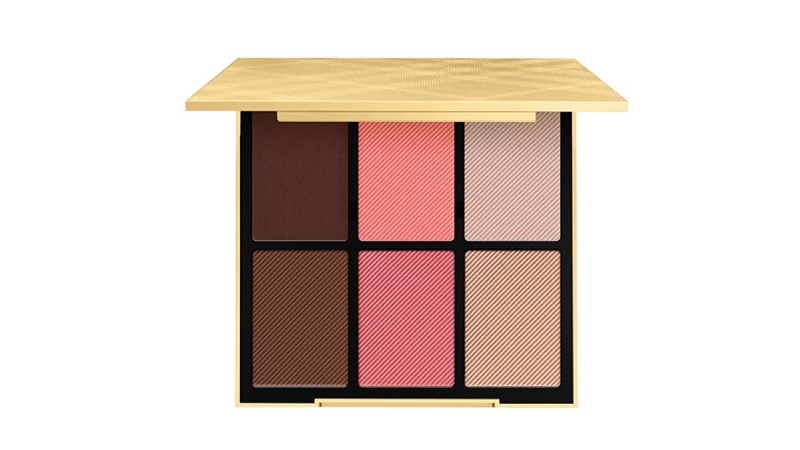 Yaz Mevsimi için En Güzel Allık ve Pudralar