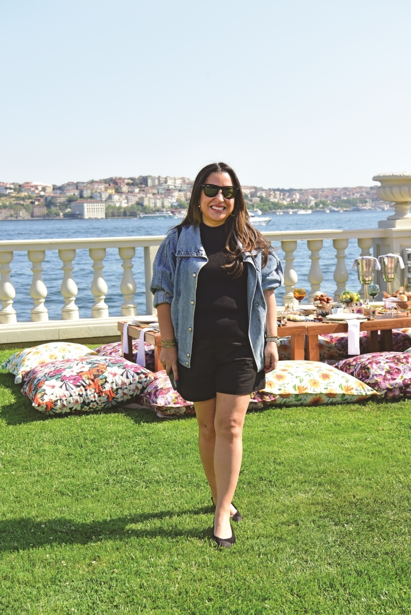 Nur Karaata Uğurlu'nun Çırağan Sarayı'nda Yeni Koleksiyon Daveti