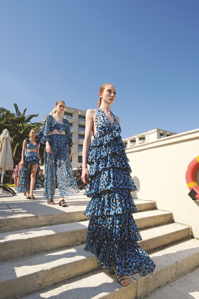 Nur Karaata Uğurlu'nun Çırağan Sarayı'nda Yeni Koleksiyon Daveti