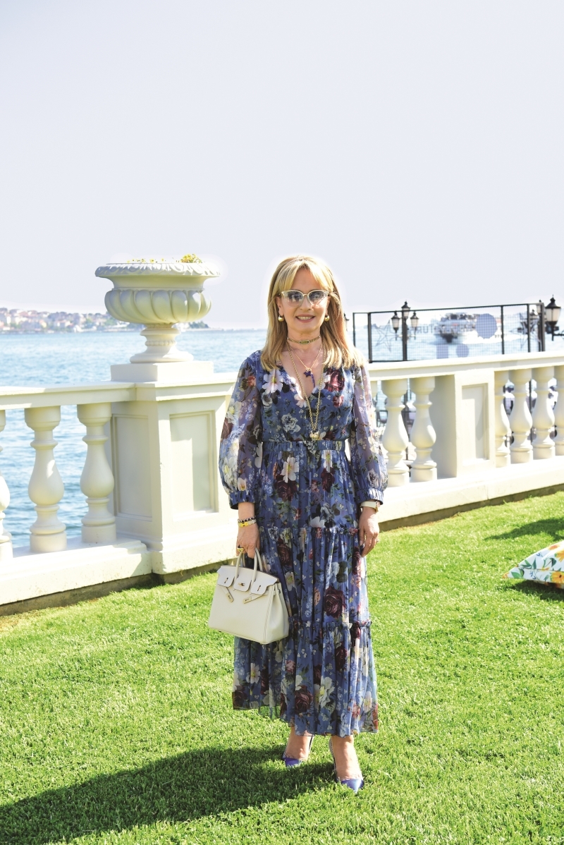 Nur Karaata Uğurlu'nun Çırağan Sarayı'nda Yeni Koleksiyon Daveti