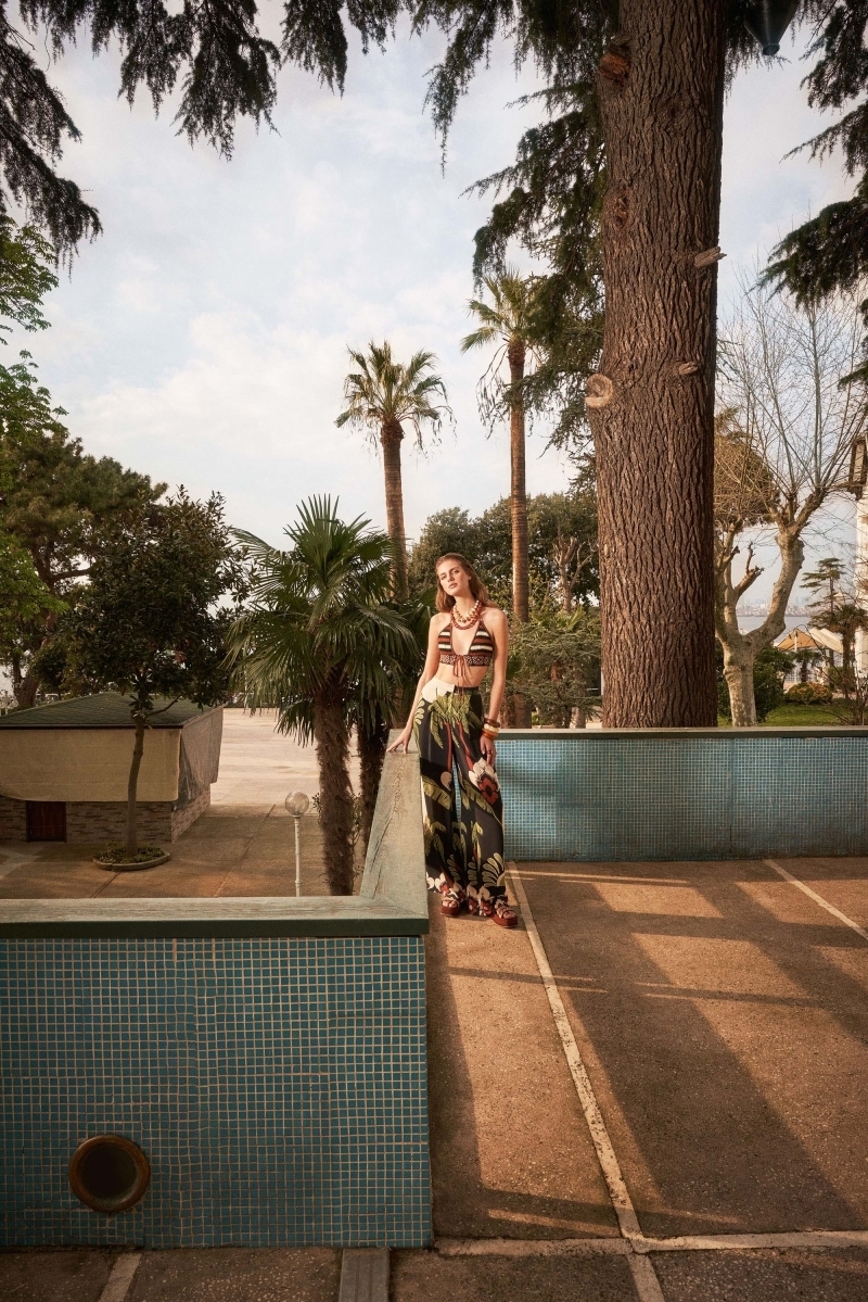 Koton x Skirtly Yours By Melis Ağazat Koleksiyon Daveti