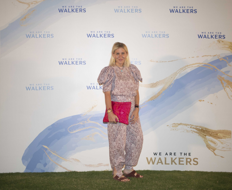 Ebru Döşekçi x We Are The Walkers Daveti