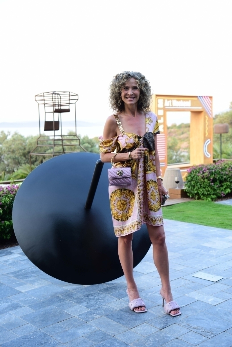 ALEM Art Weekend "Free Clouds" Sergisi Açılış Kokteyli