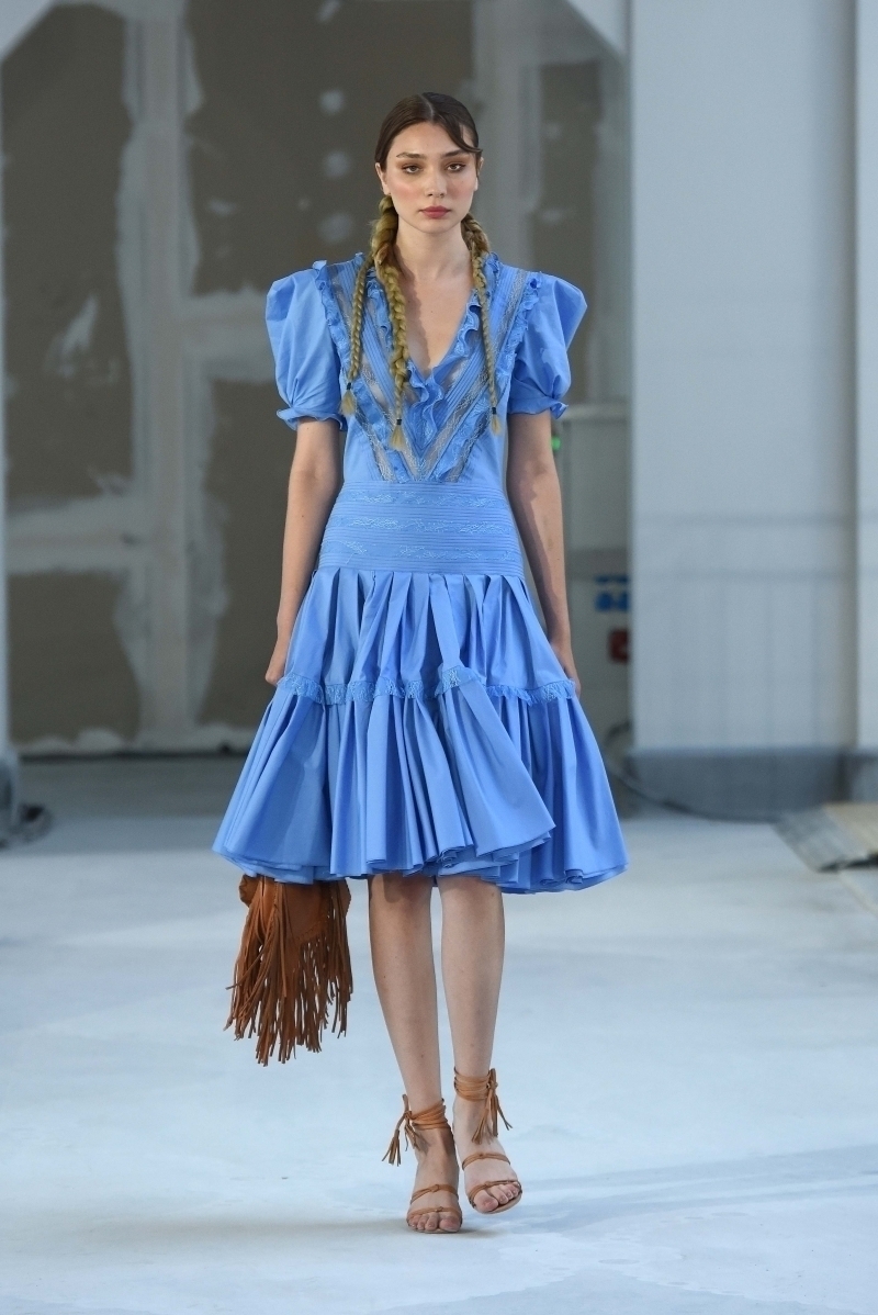 Yaz Düğününde Ne Giyilir? Yaz Düğün Kombinleri