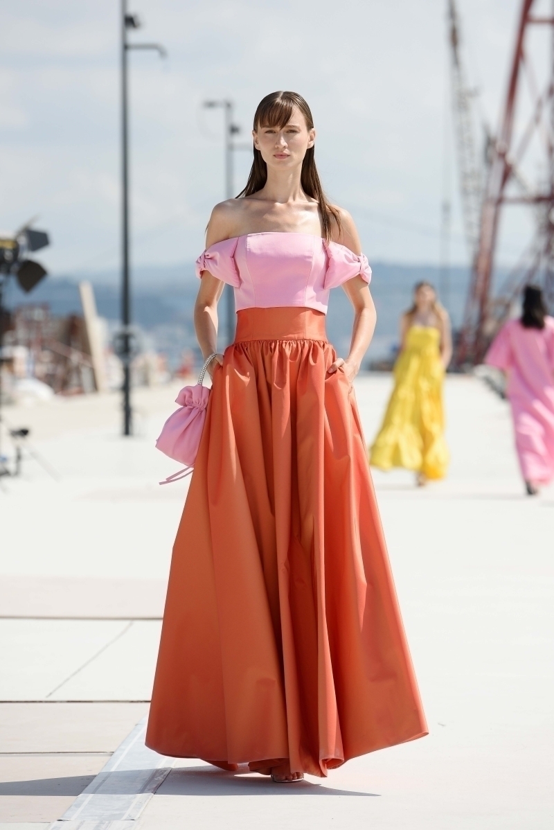 Yaz Düğününde Ne Giyilir? Yaz Düğün Kombinleri