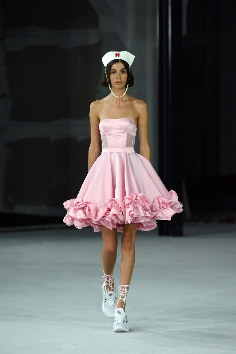 Yaz Düğününde Ne Giyilir? Yaz Düğün Kombinleri