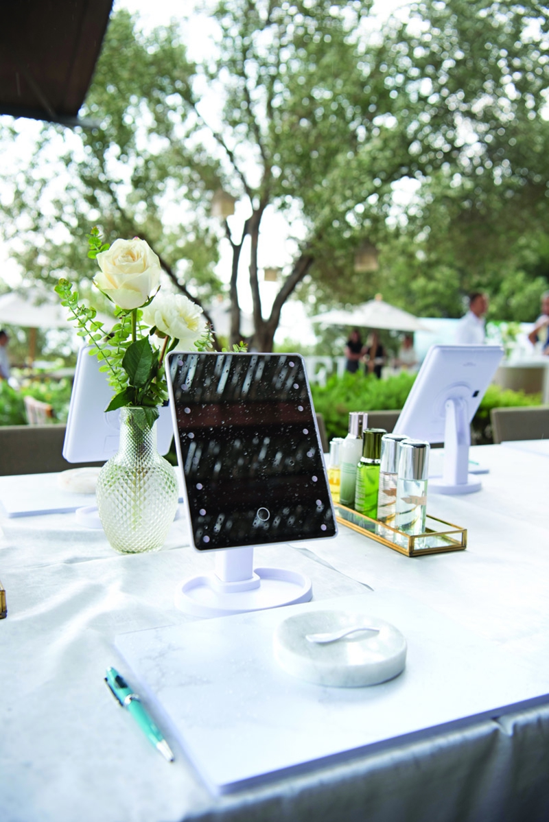 ALEM x La Mer x Bee Goddess Daveti