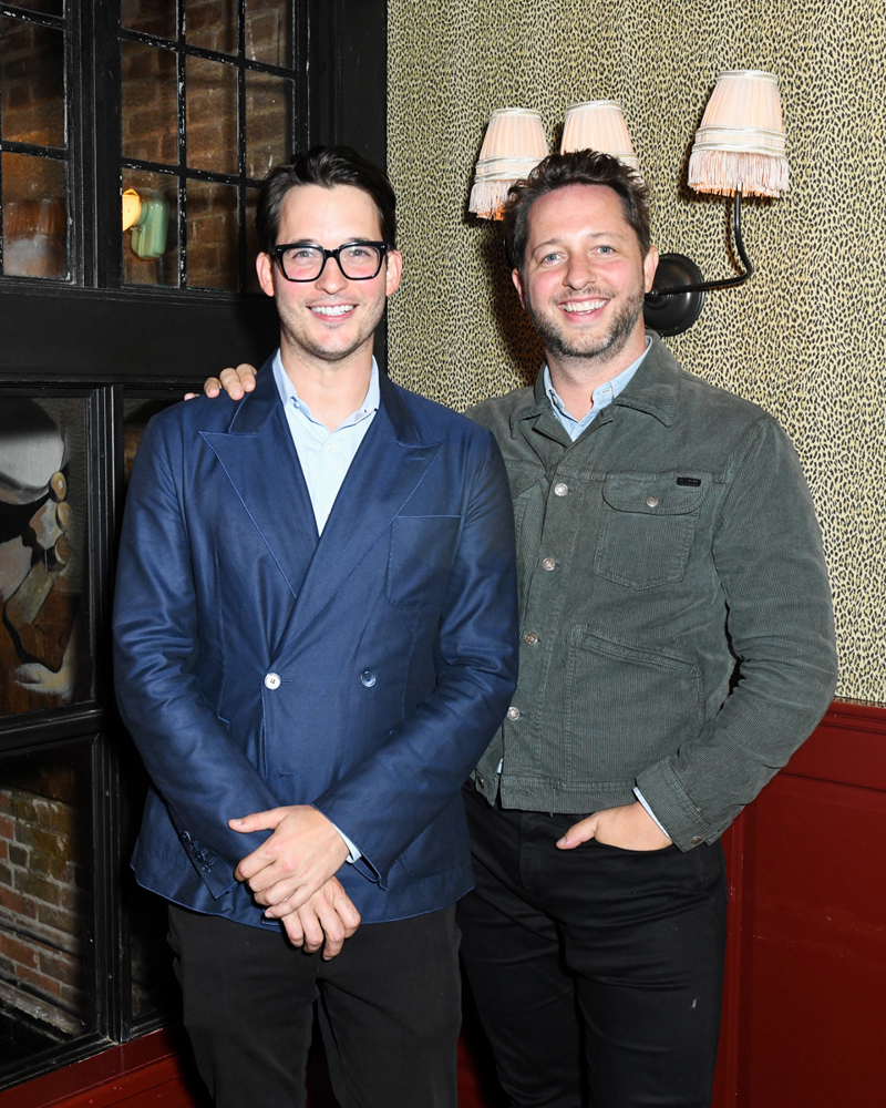 Prada Paradoxe x Emma Watson Daveti