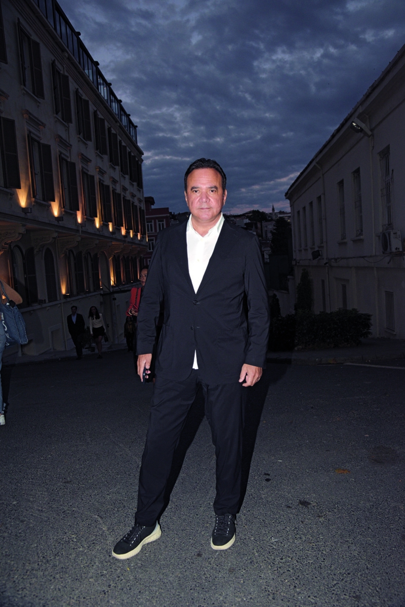 17'inci İstanbul Bienali Daveti