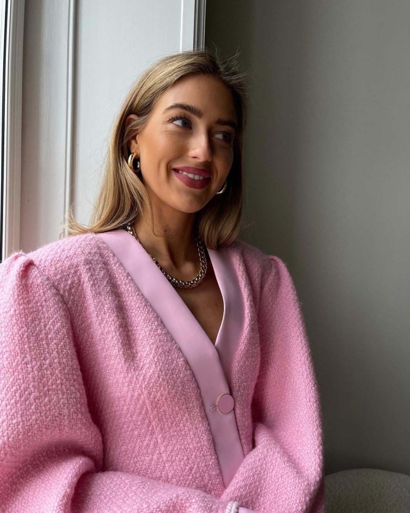 2022 En İyi Şeffaf Ten Makyajı Görünümleri